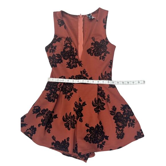 Windsor Shorts Romper Playsuit Sml Terracotta Burnt Velvet Whimsigoth Fairygoth - Picture 8 of 9